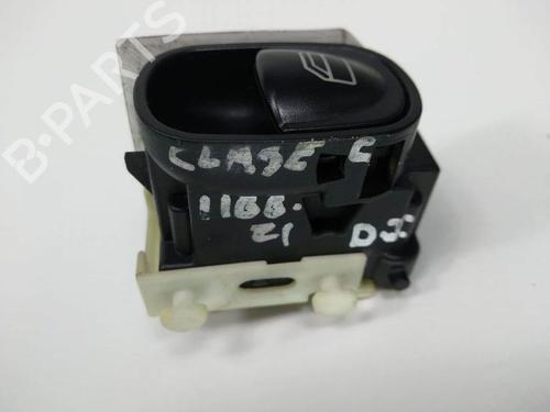 Used Right front window switch Right front window switch MERCEDES-BENZ C-CLASS (W203) C 200 Kompressor (203.042) (163 hp) 8316172 8316172