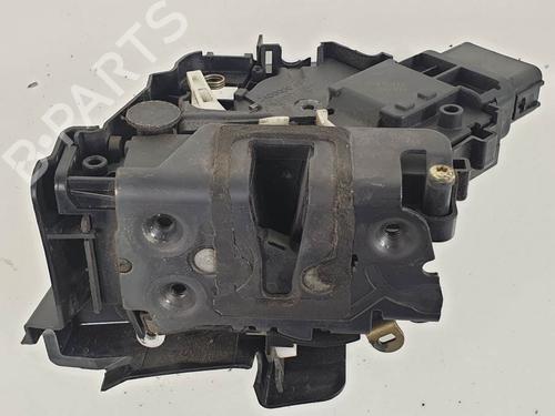 Used Front left lock Front left lock 6845714 6845714