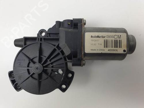 Used Right front window motor HYUNDAI SANTA FÉ II (CM) 2.2 CRDi GLS (150 hp) 27171752