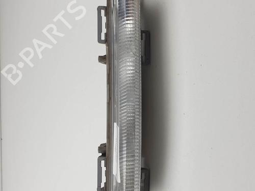 Used Right front indicator Right front indicator MERCEDES-BENZ GLK-CLASS (X204) 220 CDI (204.902) (170 hp) 27525974 27525974