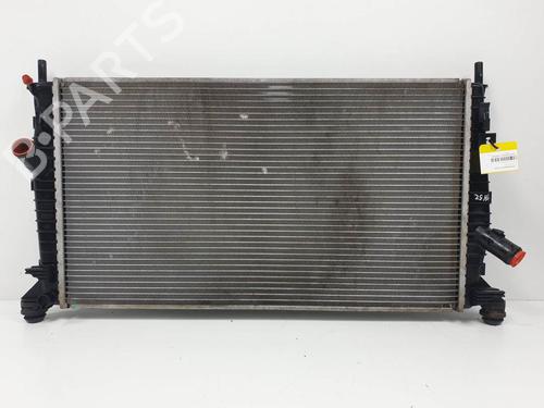 water-radiator-ford-focus-ii-convertible-2006-2007-2008-2009-2010-25119088 main image