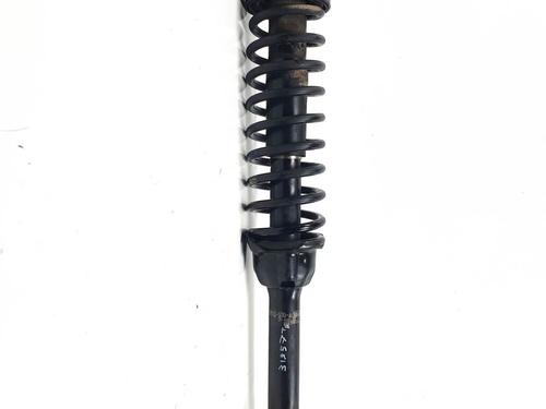 Used Right rear shock absorber Right rear shock absorber HONDA CR-V I (RD) 2.0 16V 4WD (RD1, RD3) (147 hp) 29149664 29149664
