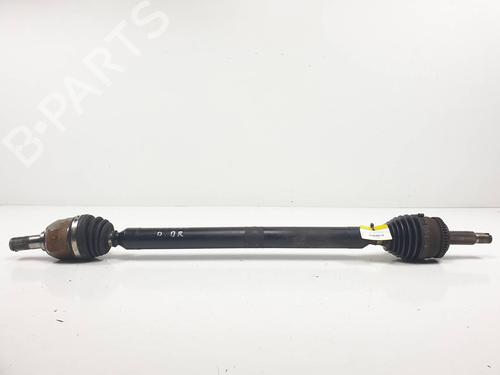 Used Right front driveshaft Right front driveshaft KIA CEE'D (JD) 1.4 CRDi 90 (90 hp) 29581788 29581788
