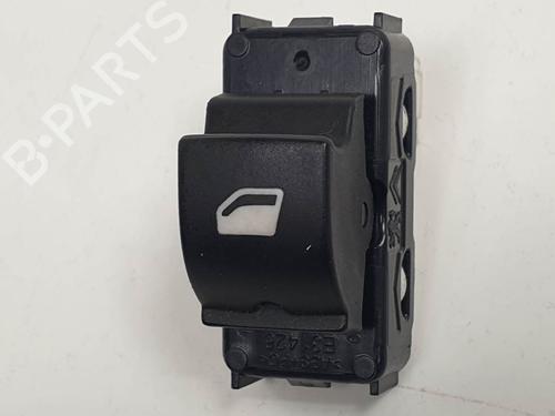 Used Right rear window switch Right rear window switch CITROËN C4 Picasso II 1.6 HDi / BlueHDi 115 (115 hp) 6841157 6841157