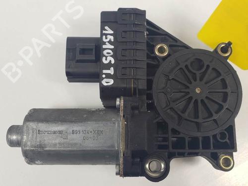 Used Right rear window motor Right rear window motor 19446932 19446932