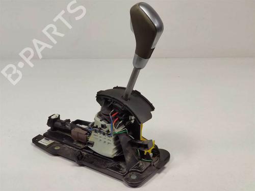 Used Gear lever Gear lever RENAULT MEGANE III Grandtour (KZ0/1) 2.0 dCi (KZ0Y) (150 hp) 9807374 9807374