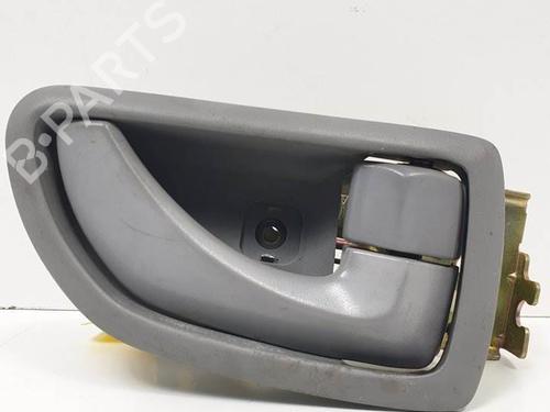 Used Front right interior door handle KIA SORENTO I (JC) 2.5 CRDi 4WD (140 hp) 16500096