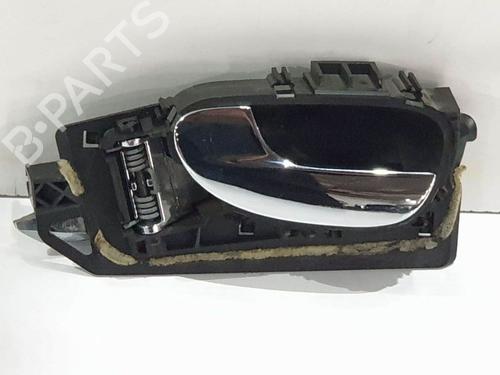Used Front left interior door handle Front left interior door handle PEUGEOT 307 CC (3B) 2.0 16V (136 hp) 6843002 6843002
