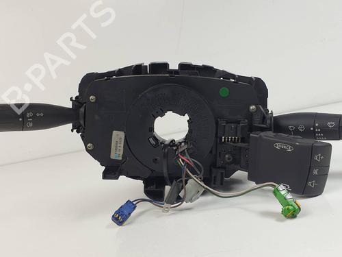 Used Headlight switch Headlight switch RENAULT MEGANE II Saloon (LM0/1_) 1.9 dCi (LM0G, LM1G, LM2C) (120 hp) 30763114 30763114