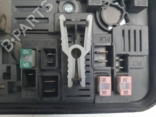 Fuse box LAND ROVER DISCOVERY V (L462) 2.0 Sd4 4x4 | BP39169742E1 - Image 5