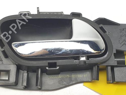Used Front right interior door handle Front right interior door handle PEUGEOT 207 CC (WD_) 1.6 16V (120 hp) 26537013 26537013