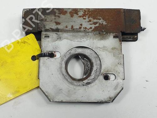 Used Hood lock OPEL VIVARO A Van (X83) 1.9 DTI (F7) (101 hp) 11381353