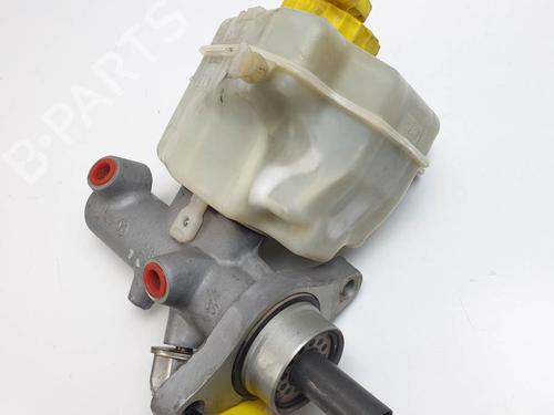 Used Brake master cylinder Brake master cylinder VW TOUAREG (7LA, 7L6, 7L7) 3.0 V6 TDI (225 hp) 24653025 24653025