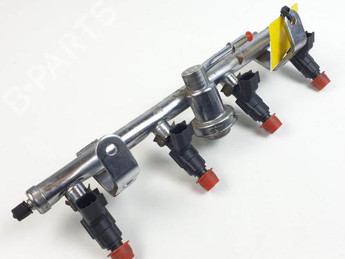 Used Injection rail Injection rail MINI MINI Convertible (R52) One (90 hp) 22542248 22542248