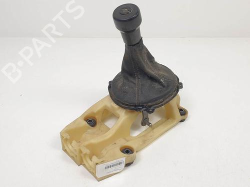 Used Gear lever Gear lever HYUNDAI COUPE II (GK) 1.6 16V (105 hp) 10057824 10057824