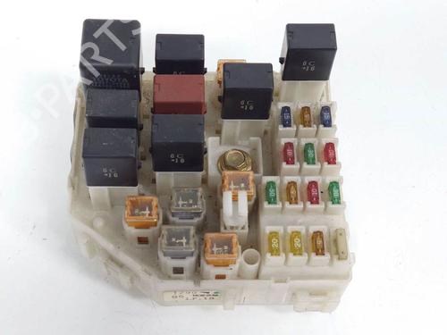 Used Fuse box Fuse box TOYOTA RAV 4 II (_A2_) 2.0 4WD (ACA21, ACA20) (150 hp) 7851784 7851784