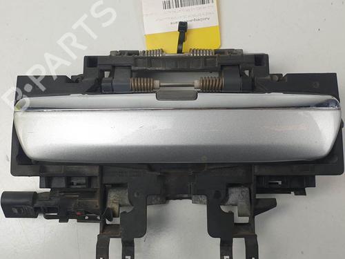 front-left-exterior-door-handle-audi-a8-d3-4e2-4e8-2002-2003-2004-2005-2006-2007-2008-2009-2010-24933844 main image