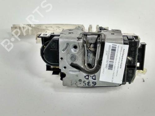Used Front right lock MERCEDES-BENZ SPRINTER 3,5-t Platform/Chassis (B906) 311 CDI (906.131, 906.133, 906.135, 906.231, 906.233,... (109 hp) 7781676