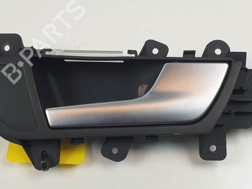 Used Front right interior door handle AUDI A4 B8 Avant (8K5) 2.0 TDI (136 hp) 25256183