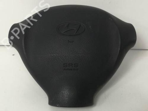 Used Driver airbag HYUNDAI SANTA FÉ I (SM) 2.0 CRDi 4x4 (113 hp) 8907477