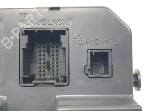 Fuse box PEUGEOT 308 I (4A_, 4C_) 1.6 HDi | BP29245290E1