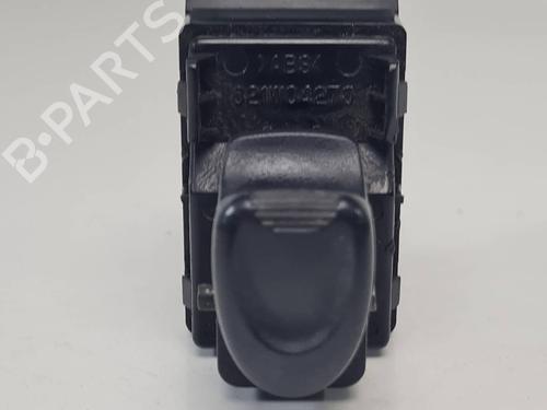 Used Right front window switch Right front window switch DAEWOO MATIZ (M100, M150) 0.8 (52 hp) 36661714 36661714