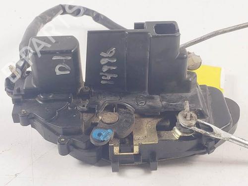 Used Front left lock Front left lock KIA SHUMA II (FB) 1.6 (101 hp) 18956338 18956338