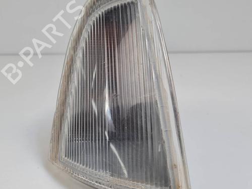 Used Right front indicator Right front indicator OPEL OMEGA A (V87) 2.0 (F19, M19, N19) (122 hp) 35749772 35749772