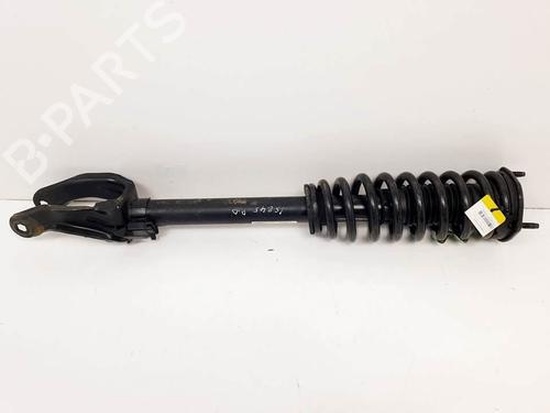 Used Right front shock absorber Right front shock absorber MERCEDES-BENZ M-CLASS (W166) ML 350 BlueTEC 4-matic (166.024, 166.023) (258 hp) 24929333 24929333