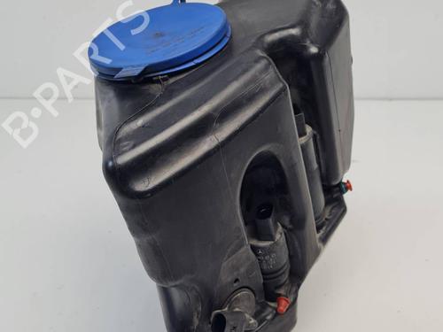Used Windscreen washer tank Windscreen washer tank 37484305 37484305