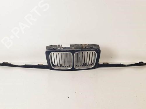 Used Grille Grille BMW 5 (E34) 525 tds (143 hp) 17457150 17457150