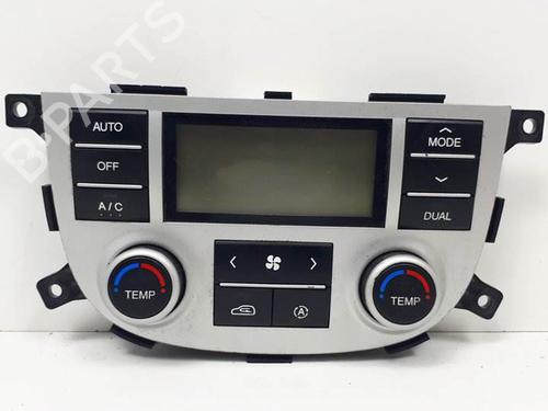 Used Climate control Climate control HYUNDAI SANTA FÉ II (CM) 2.2 CRDi 4x4 (155 hp) 16341345 16341345