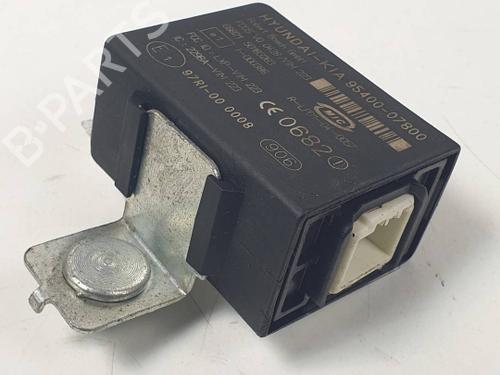 Used Electronic module Electronic module KIA RIO II (JB) 1.4 16V (97 hp) 40175513 40175513