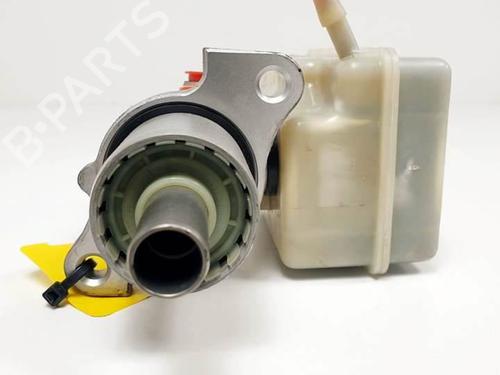 Brake master cylinder MERCEDES-BENZ B-CLASS Sports Tourer (W245) B 180 CDI (245.207) | BP18642266M77 