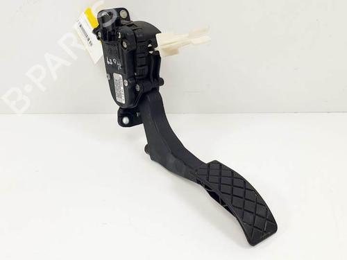 Used Pedal SEAT LEON (1M1) 1.9 TDI (110 hp) 24339433