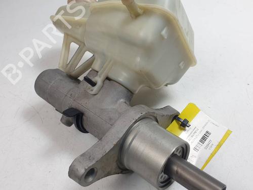 Used Brake master cylinder Brake master cylinder FIAT SCUDO Van (270_, 272_) 1.6 D Multijet (90 hp) 40175544 40175544