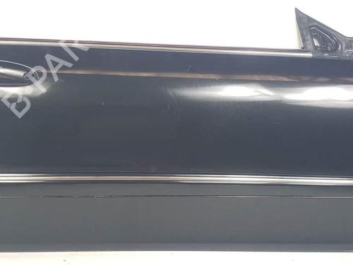 Used Right front door Right front door 18825909 18825909