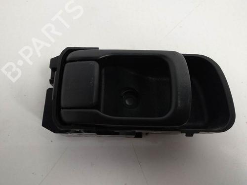 Used Front left interior door handle NISSAN NAVARA (D22) 2.5 D 4x4 (133 hp) 6853938