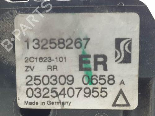 Rear right lock OPEL CORSA D (S07) 1.3 CDTI (L08, L68) | BP27885405C99 