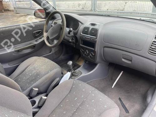 Front wiper motor HYUNDAI ACCENT II (LC) 1.3 | BP9240472M29 