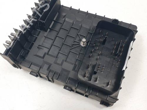 Fuse box VW GOLF V (1K1) 1.9 TDI | BP34512606E1 - Image 2