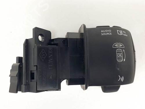 Used Switch Switch RENAULT MEGANE III Coupe (DZ0/1_) 1.5 dCi (DZ0B) (106 hp) 17808826 17808826