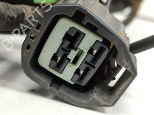 Fuse box FORD MONDEO III Saloon (B4Y) 2.0 16V TDDi / TDCi | BP8956446E1 