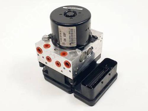 Used ABS pump MERCEDES-BENZ C-CLASS (W204) C 200 CDI (204.001) (136 hp) 30769285
