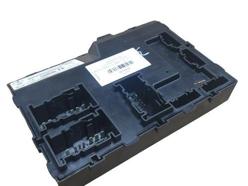 Used Fuse box Fuse box FORD TOURNEO COURIER B460 MPV 1.5 TDCi (75 hp) 39744847 39744847