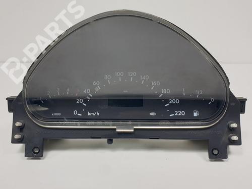 Used Instrument cluster Instrument cluster MERCEDES-BENZ A-CLASS (W168) A 170 CDI (168.008) (90 hp) 11172272 11172272