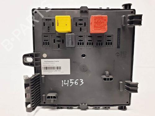 Used Fuse box Fuse box SAAB 9-3 Convertible (YS3F) 1.9 TTiD (160 hp) 25137487 25137487