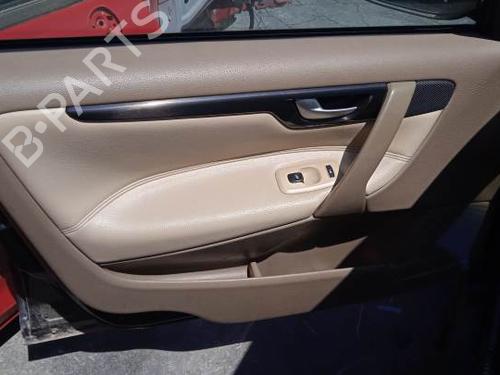 Front left lock VOLVO V70 II (285) D5 | BP8049406C98 