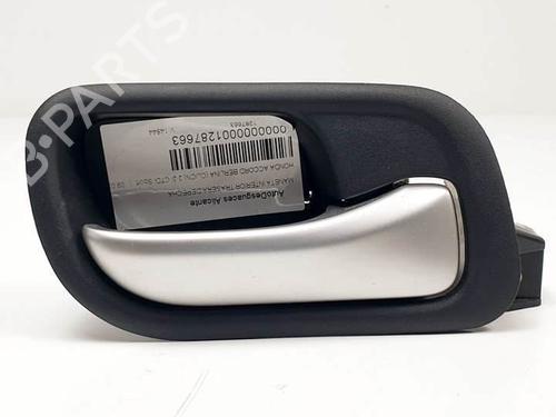 Used Rear right interior door handle HONDA ACCORD VII (CL, CN) 2.2 i-CTDi (CN1) (140 hp) 29272015