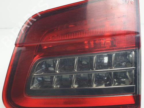right-tailgate-light-citroen-c5-iii-rd_-2008-2009-2010-2011-2012-2013-2014-2015-2016-2017-24930913 main image